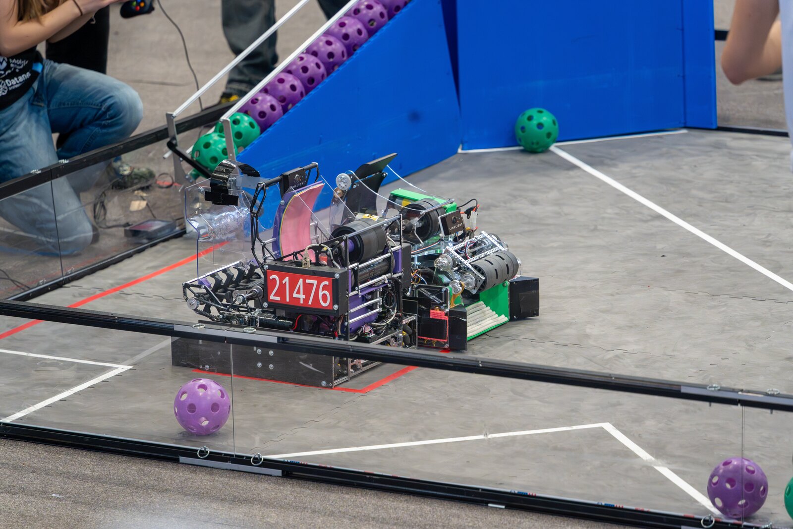 Robotul ViCyber #21476 pe teren